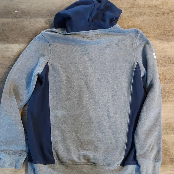 Abercrombie Hooded Sweatshirt. Size 15/16. - Picture 5 of 5